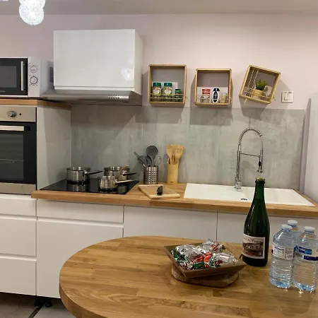 Florentine Apartment *