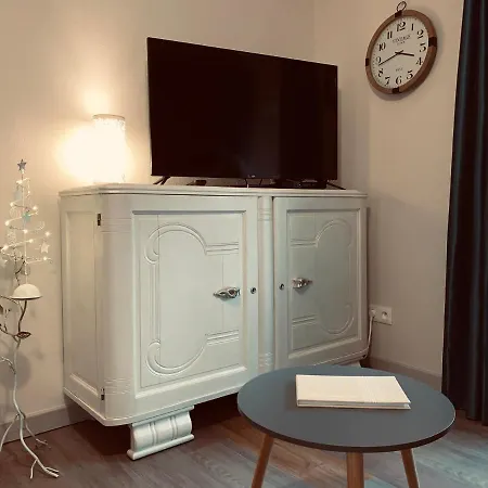 Florentine Apartment *
